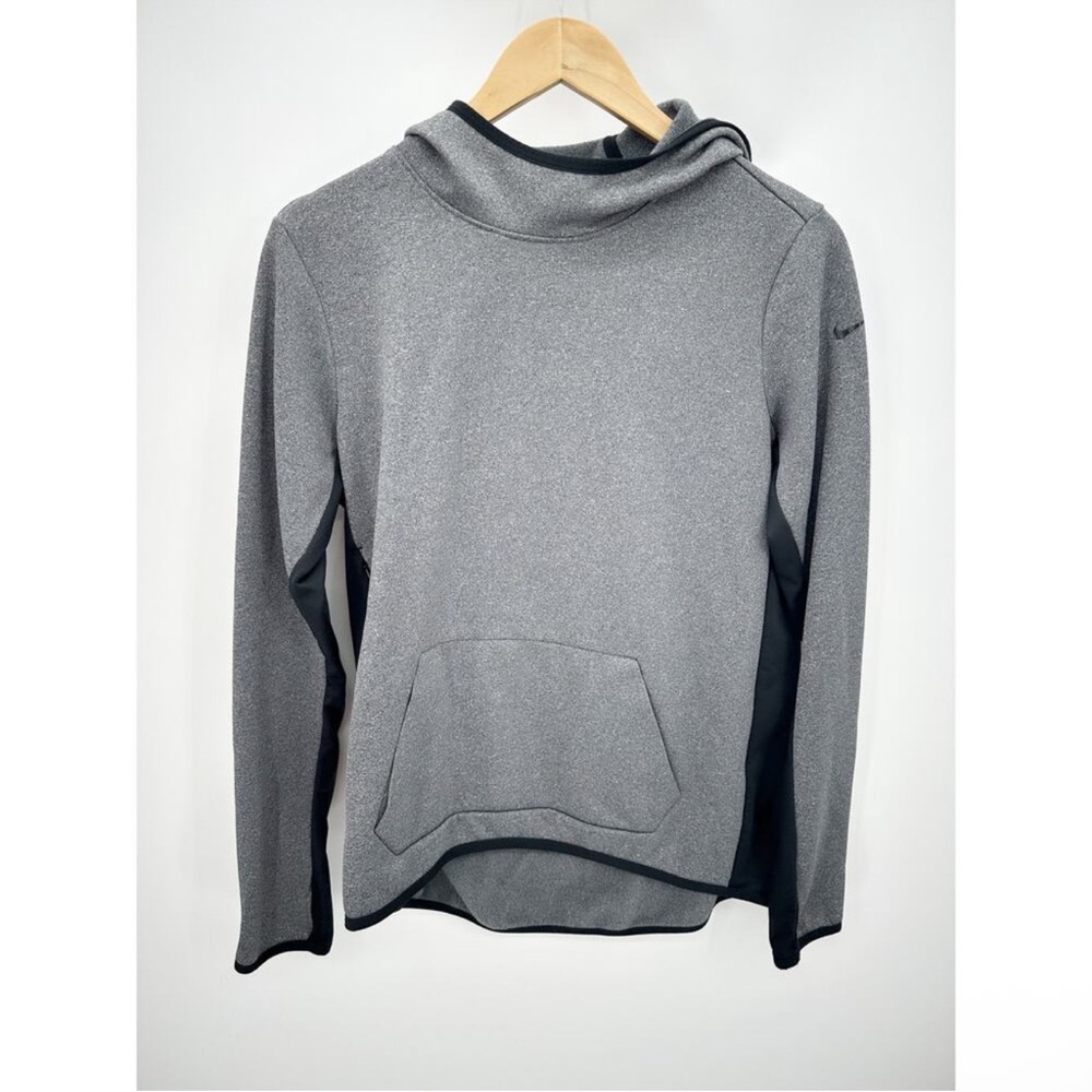 Nike therma men’s workout hoodie